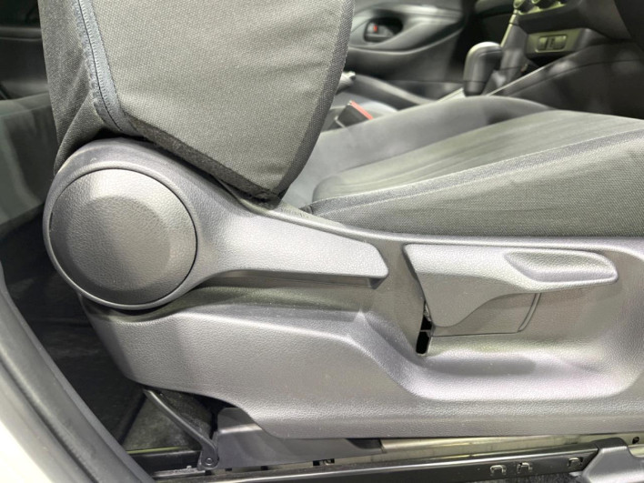2020 Toyota Yaris 5BA-KSP210 (UW-6a2b787351317)[29]