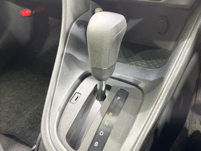 2020 Toyota Yaris 5BA-KSP210 (UW-6a2b78735cfe3)[18]