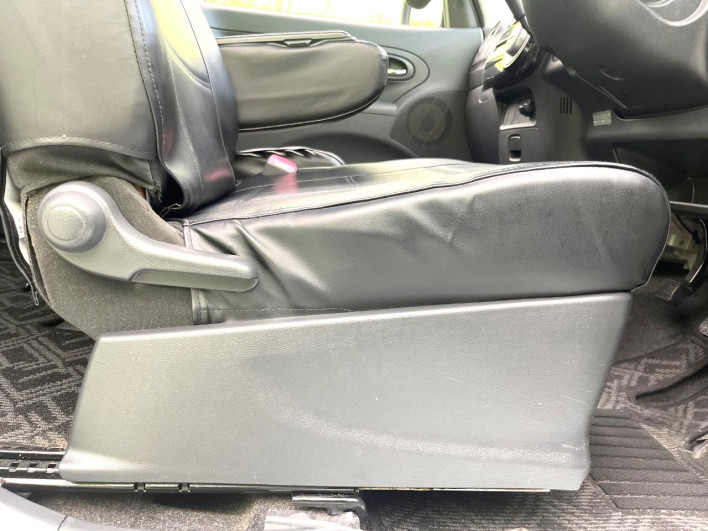 2012 Daihatsu Tanto DBA-L375S (UW-6a2b7876223b9)[16]