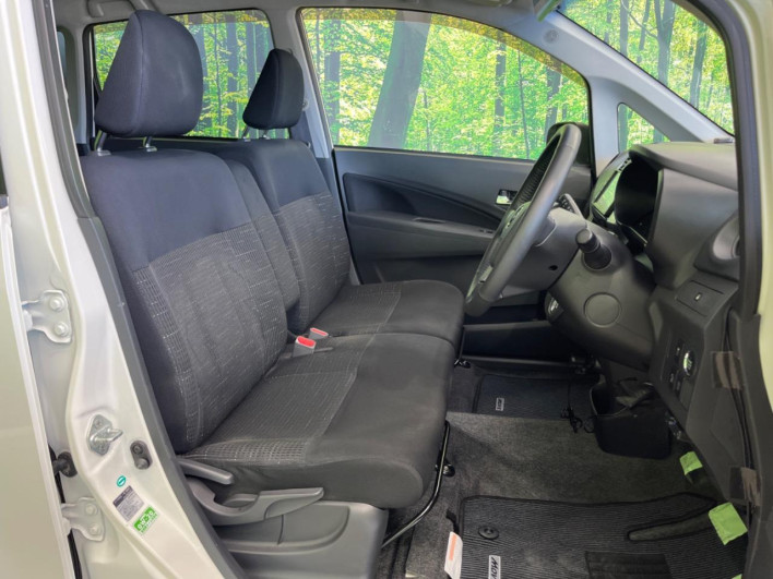 2013 Daihatsu Move DBA-LA100S (UW-6a2b787876015)[18]