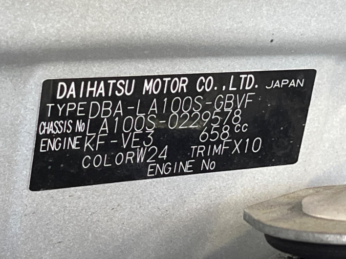 2013 Daihatsu Move DBA-LA100S (UW-6a2b787876015)[1]
