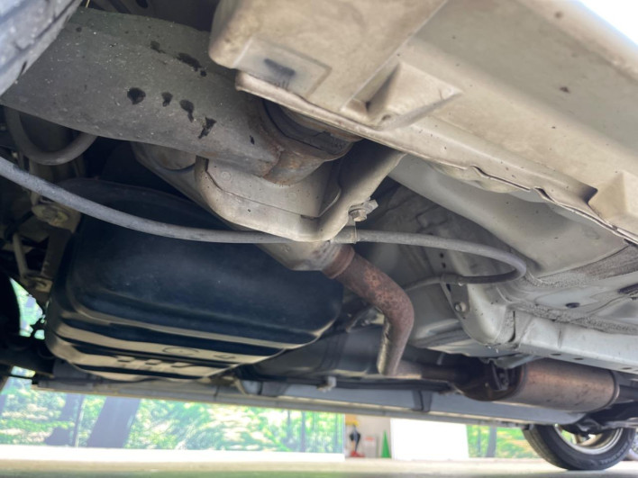 2013 Daihatsu Move DBA-LA100S (UW-6a2b787876015)[16]