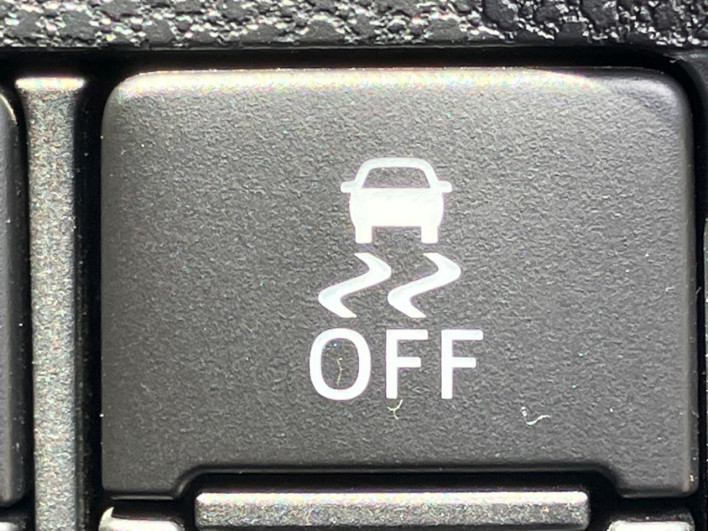 2018 Daihatsu Mirai Ease 5BA-LA360S (UW-6a2b78835a93d)[25]