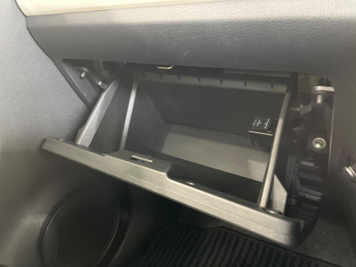 2020 Daihatsu Mira Tocot DBA-LA550S (UW-6a2b78875c2d1)[26]