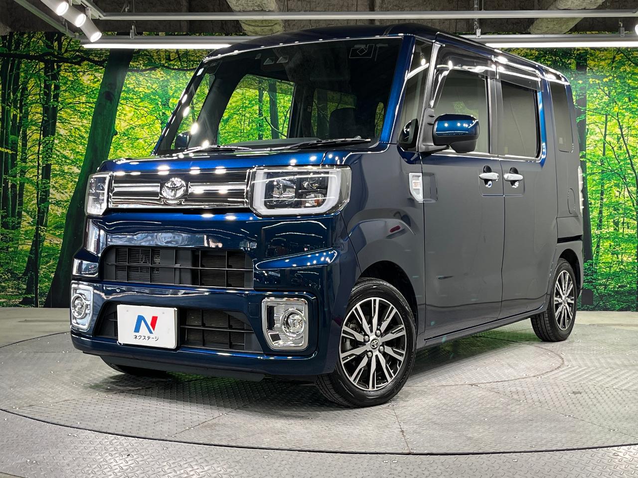 2021 Toyota Pixis Mega 3BA-LA700A