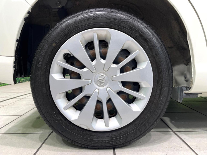 2017 Toyota TANK DBA-M900A (UW-6a2b78a657353)[19]