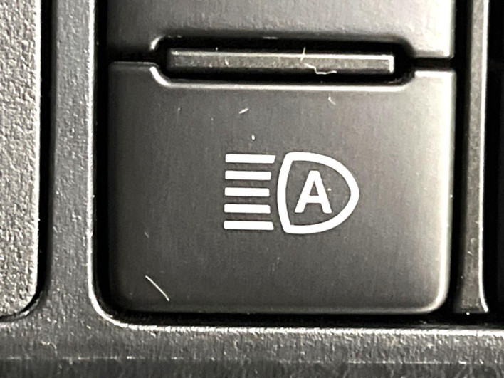 2019 Toyota Roomy DBA-M900A (UW-6a2b78a989019)[11]