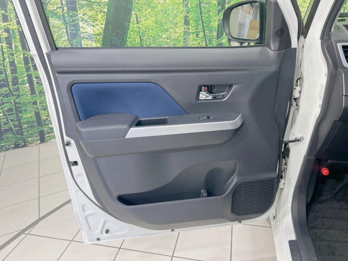 2017 Daihatsu Toll DBA-M900S (UW-6a2b78b14a7ba)[23]