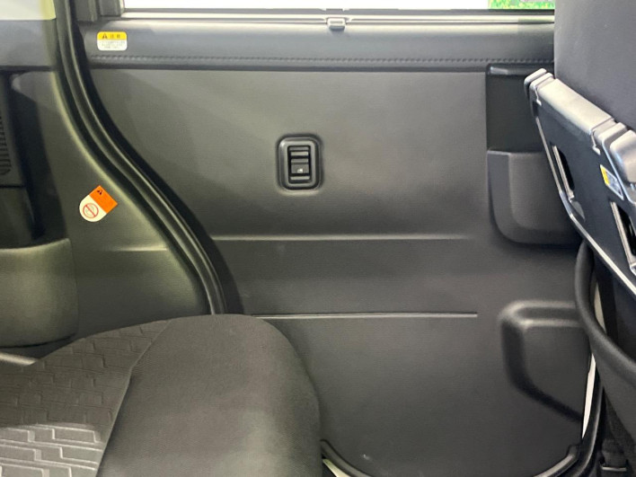 2020 Daihatsu Toll DBA-M900S (UW-6a2b78b18854c)[25]