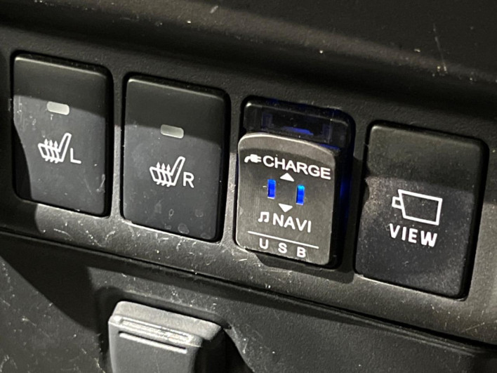 2020 Daihatsu Toll DBA-M900S (UW-6a2b78b19c68e)[15]