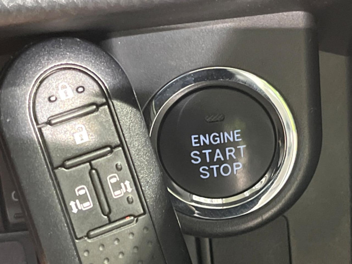 2020 Daihatsu Toll DBA-M900S (UW-6a2b78b19c68e)[12]