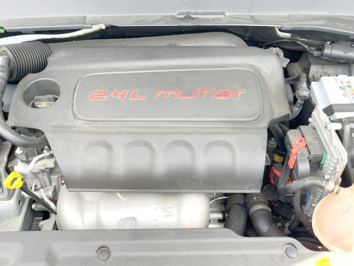 2022 Chrysler Jeep Compass 3BA-M624 (UW-6a2b78bf4bc22)[5]