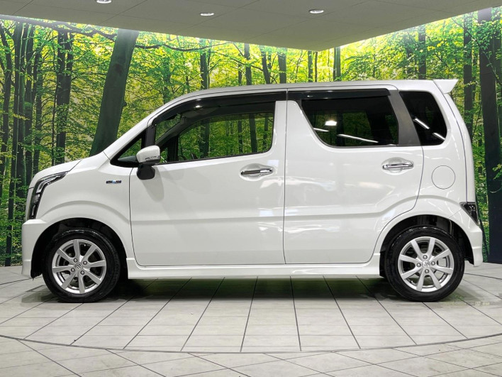 2018 Suzuki Wagon R Stingray DAA-MH55S (UW-6a2b78c8db649)[11]