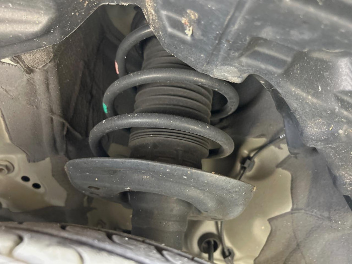 2021 Toyota Aqua 6AA-MXPK11 (UW-6a2b78fce571d)[11]