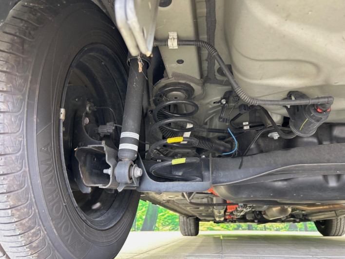 2021 Toyota Aqua 6AA-MXPK11 (UW-6a2b78fce571d)[23]
