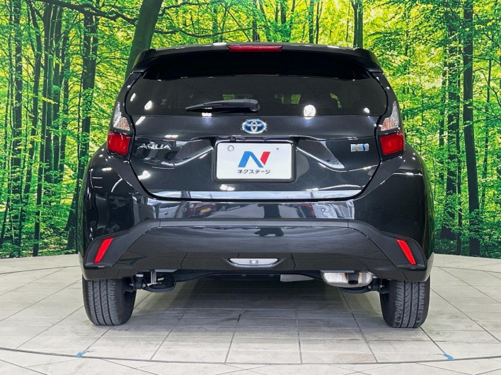 2021 Toyota Aqua 6AA-MXPK11 (UW-6a2b78fce571d)[16]