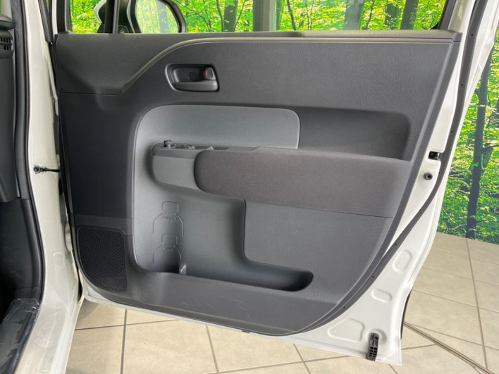 2023 Toyota Sienta 6AA-MXPL10G (UW-6a2b79027e88c)[23]