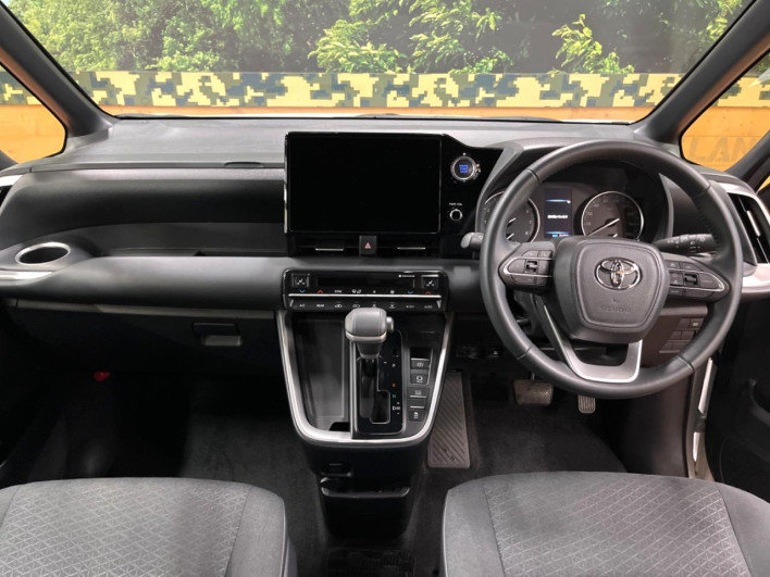 2023 Toyota Noah 6BA-MZRA90W (UW-6a2b79128c4c0)[23]