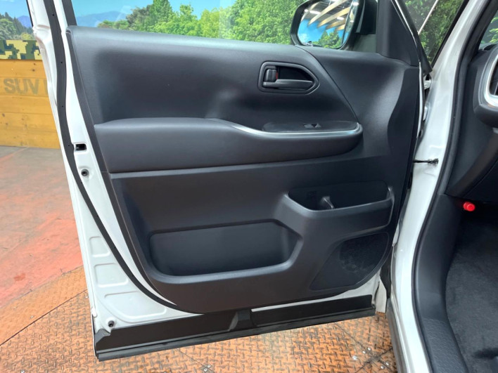 2023 Toyota Noah 6BA-MZRA90W (UW-6a2b79128c4c0)[6]