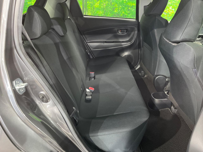 2015 Toyota Vitz DBA-NCP131 (UW-6a2b7916054e9)[24]