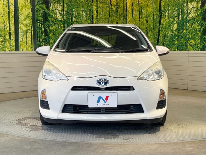 2012 Toyota Aqua DAA-NHP10 (UW-6a2b7919ebc04)[14]