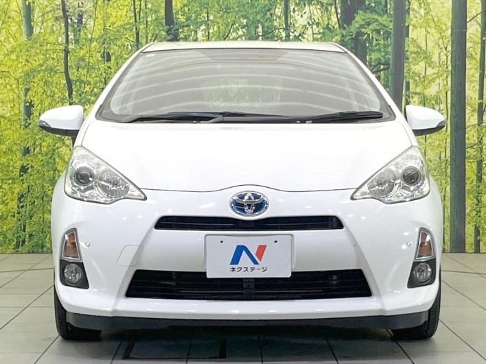 2013 Toyota Aqua DAA-NHP10 (UW-6a2b791aae2b7)[5]