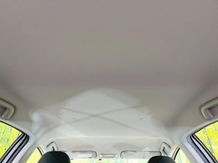 2013 Toyota Aqua DAA-NHP10 (UW-6a2b791aae2b7)[26]