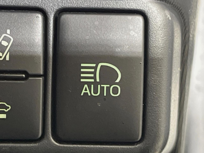2021 Toyota Aqua 6AA-NHP10 (UW-6a2b791d7ee57)[23]