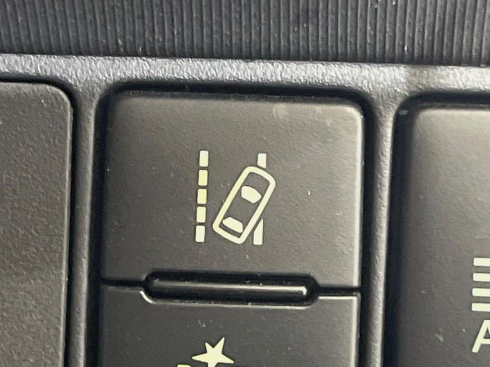 2021 Toyota Aqua 6AA-NHP10 (UW-6a2b791d7ee57)[24]
