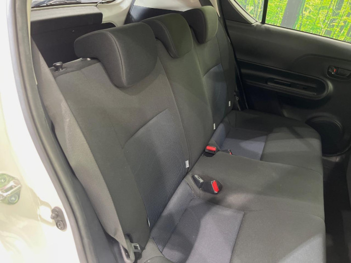 2021 Toyota Aqua 6AA-NHP10 (UW-6a2b791d7ee57)[18]