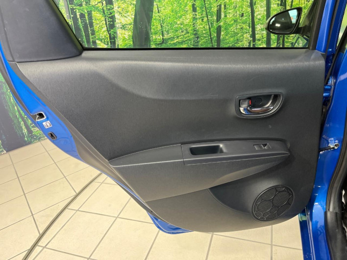 2012 Toyota Vitz DBA-NSP130 (UW-6a2b7925c6018)[17]
