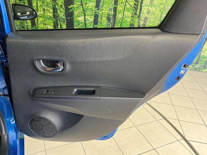 2012 Toyota Vitz DBA-NSP130 (UW-6a2b7925c6018)[25]