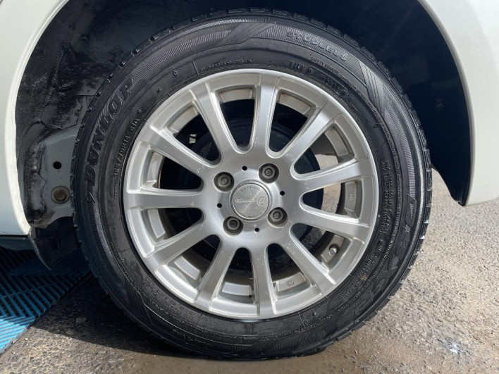 2013 Toyota Vitz DBA-NSP130 (UW-6a2b7925d3156)[6]