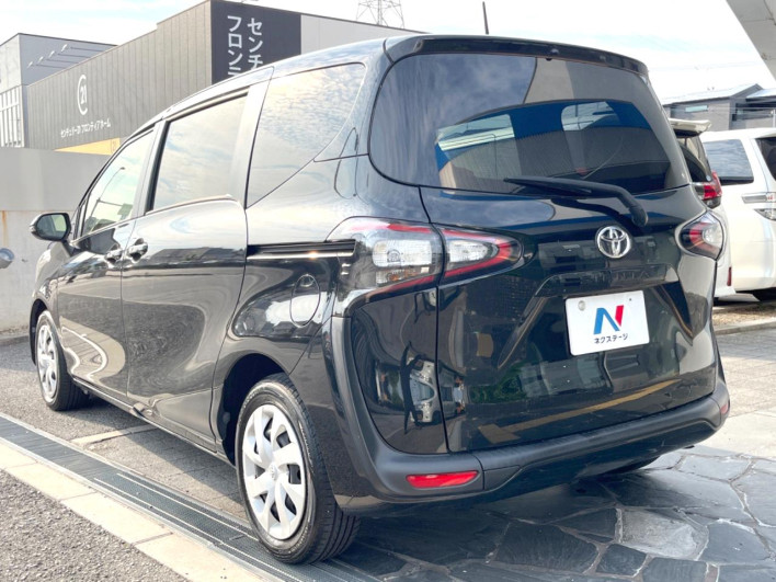 2015 Toyota Sienta DBA-NSP170G (UW-6a2b7928797e2)[16]