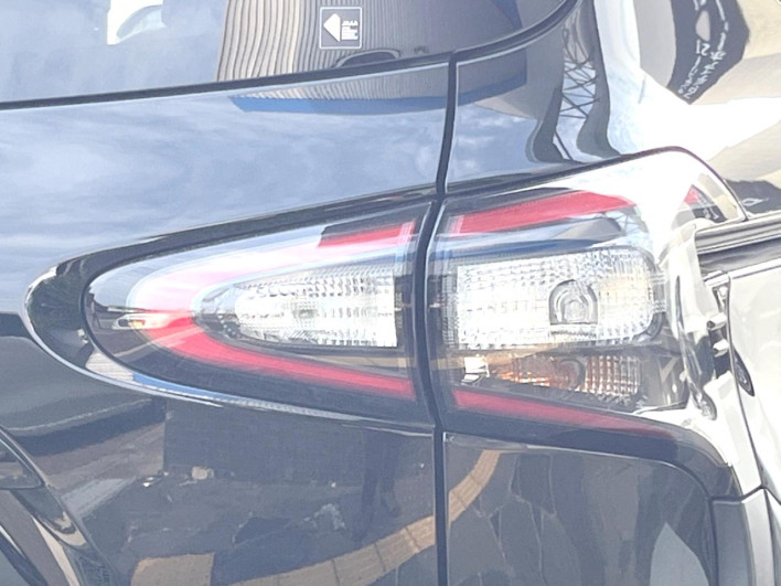 2015 Toyota Sienta DBA-NSP170G (UW-6a2b7928797e2)[19]