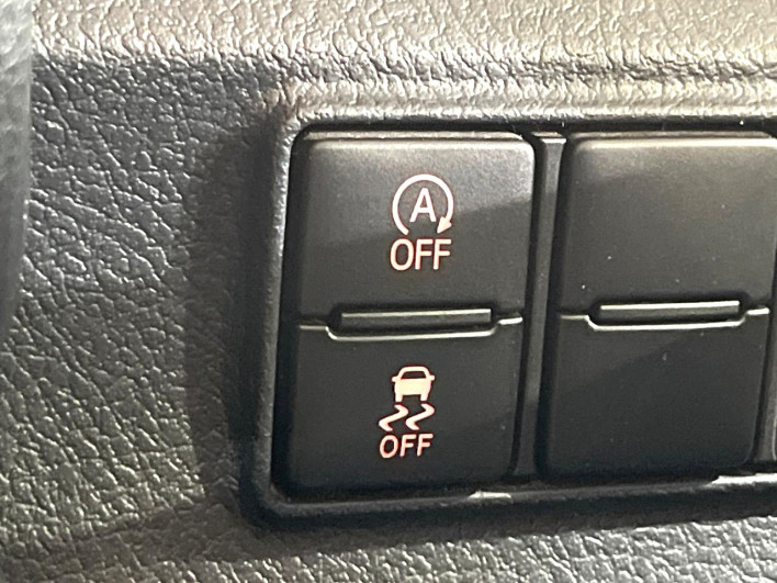 2019 Toyota Sienta DBA-NSP170G (UW-6a2b792ae7483)[25]