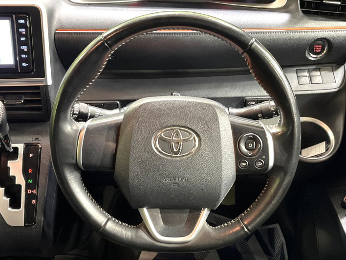 2019 Toyota Sienta DBA-NSP170G (UW-6a2b792ae7483)[11]