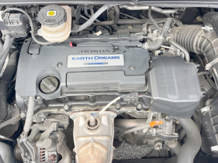 2014 Honda Odyssey DBA-RC1 (UW-6a2b79338ab9e)[12]
