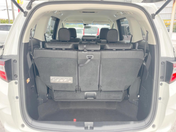 2014 Honda Odyssey DBA-RC1 (UW-6a2b79338ab9e)[26]
