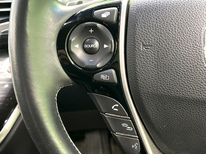 2015 Honda Odyssey DBA-RC1 (UW-6a2b7933c1ba5)[14]