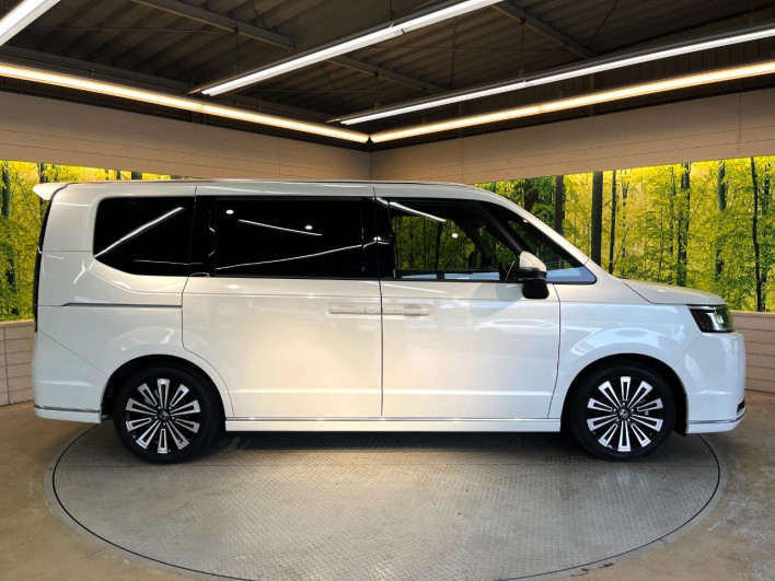 2024 Honda Step Wagon 6AA-RP8 (UW-6a2b793a26410)[11]
