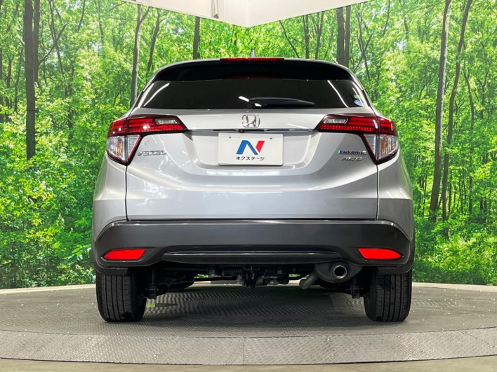 2016 Honda VEZEL DAA-RU4 (UW-6a2b793fbe3fe)[25]