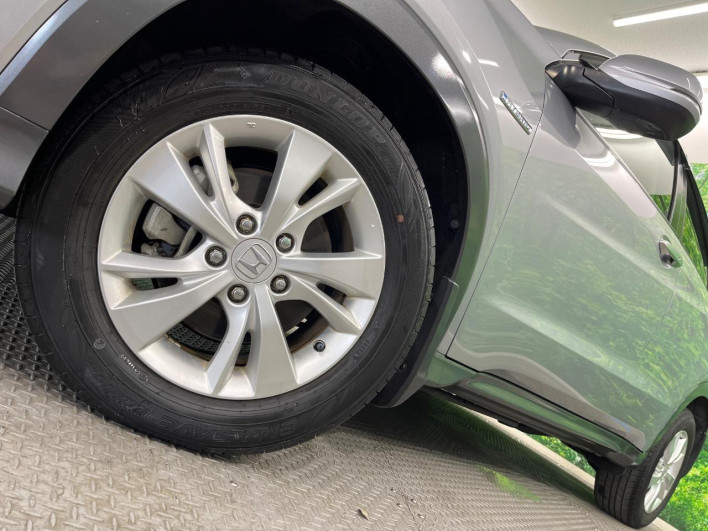 2016 Honda VEZEL DAA-RU4 (UW-6a2b793fbe3fe)[5]