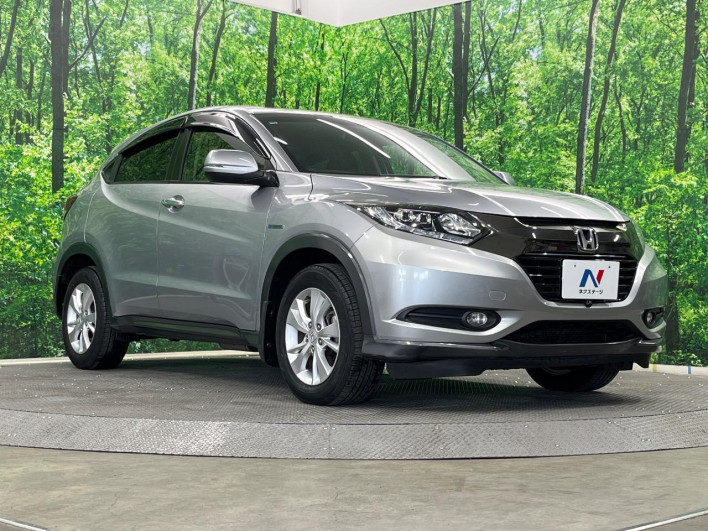 2016 Honda VEZEL DAA-RU4 (UW-6a2b793fbe3fe)[19]