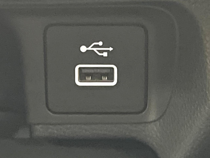 2021 Honda VEZEL 6AA-RV5 (UW-6a2b79411bf48)[28]