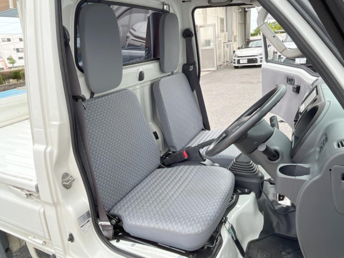 2013 Toyota Pixis Truck EBD-S211U (UW-6a2b794bb3f9b)[27]