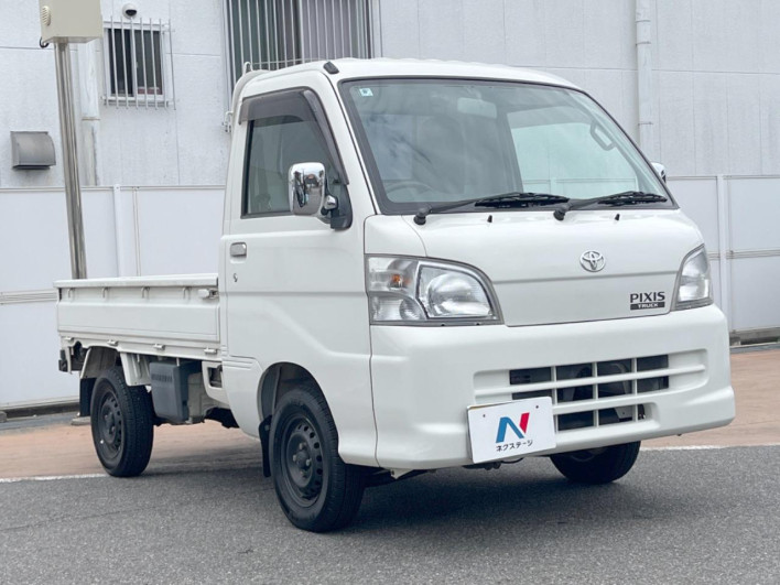 2013 Toyota Pixis Truck EBD-S211U (UW-6a2b794bb3f9b)[12]
