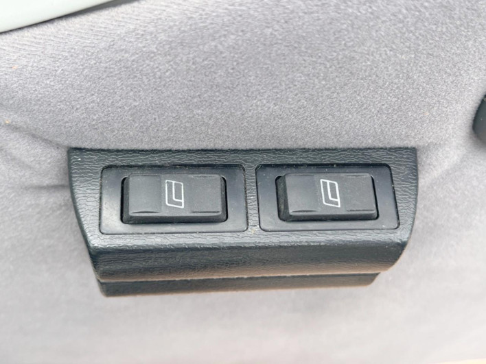 2013 Toyota Pixis Truck EBD-S211U (UW-6a2b794bb3f9b)[28]