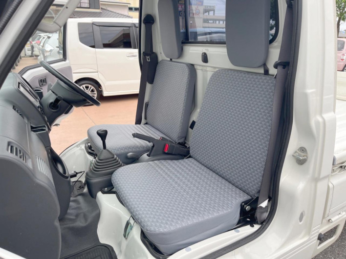 2013 Toyota Pixis Truck EBD-S211U (UW-6a2b794bb3f9b)[26]