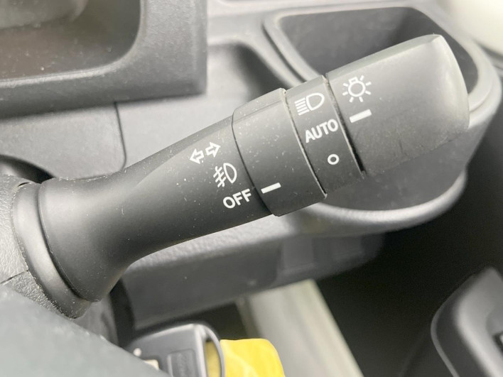 2020 Toyota Pixis Truck 3BD-S500U (UW-6a2b794c34a63)[29]